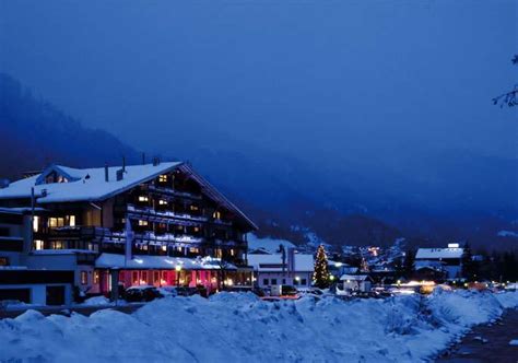 Hotel Raffls St Antonerhof St Anton Austria Iglu Ski