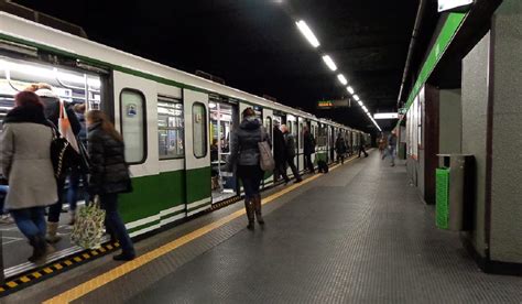 Metro Verde Milano La Mappa Le Fermate E Gli Orari Dei Mezzi