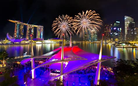 Night Fireworks Water Singapore Marina Bay Sands Hd Wallpaper