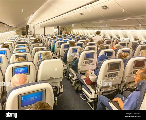 Economy Cabin Inside Virgin Australia Boeing Fe Aircraft Melbourne Airport Tullamarine