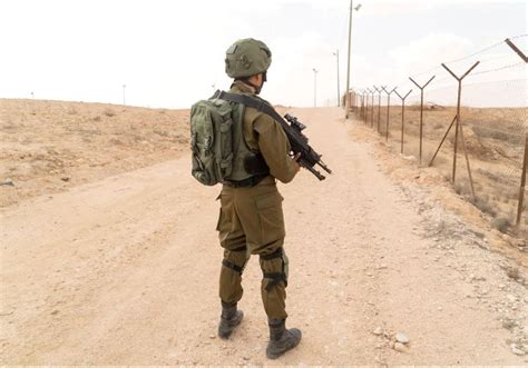 Idf Combat Soldiers To Receive Upgraded Equipment Israel News