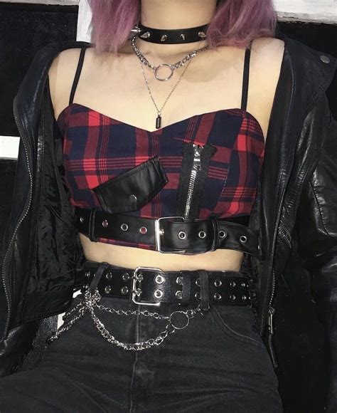 How To Style Grunge Aesthetic Outfits Everything You Need To Know
