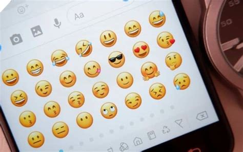 Museum Das Geh Ren Iphone X Tastatur Emoji Getrennt Unvorhergesehene