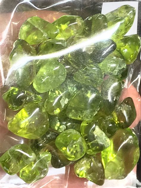 Peridot 30 Pieces Green Polished Tumbled Gemstone Rock Crystal Etsy