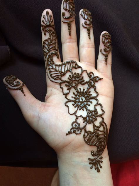 Mianoorhenna Small Henna Designs Arabic Henna Designs Mehndi Designs