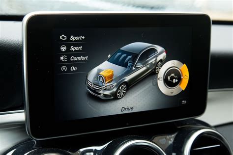 Mercedes Floating Screen How Car Specs