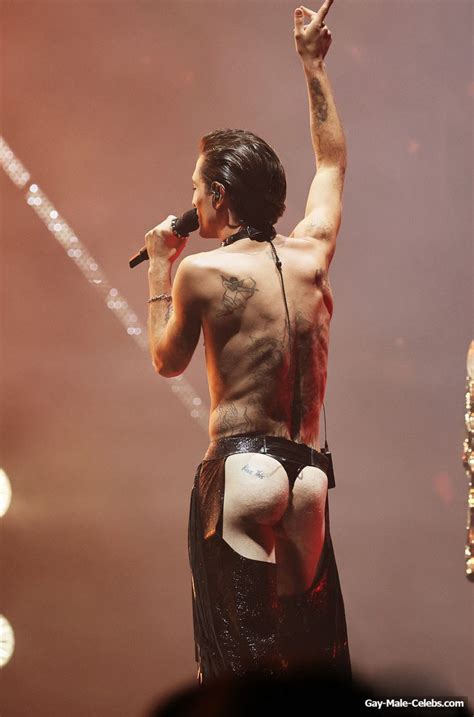 Damiano David Nude Ass During Maneskins Performance At The MTV Wild Dick