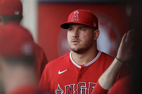 What Position Does Mike Trout Play