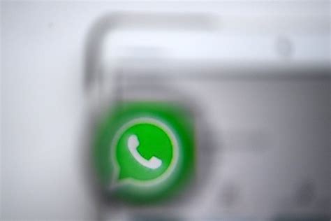 Whatsapps New Feature Identifies Nearby Businesses Soft Roll Out For
