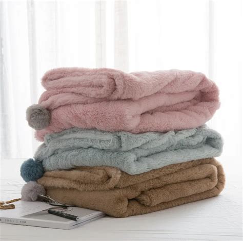 Soft Bedding Coral Flannel Fleece Blankets Balls Chunky Knit Blanket Vs Pink Throw Blanket Manta
