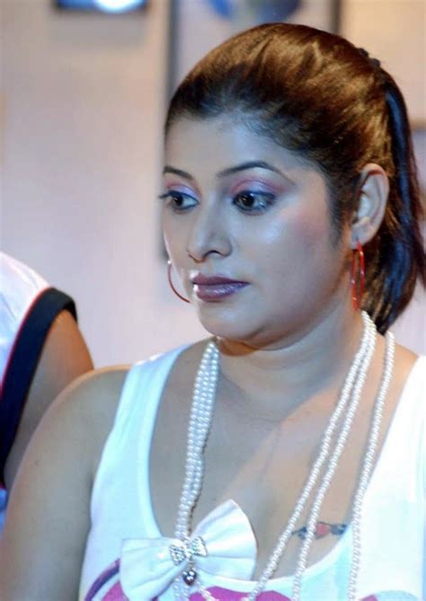 Shobana chandrakumar pillai , better known mononymously as shobana, is an indian film actress and bharatanatyam dancer. xcitepakmodels: Shobana Naidu Latest Images