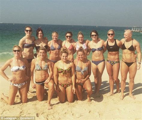Team GBs Rugby Girls Go Down Fighting Against New Zealand At Rio Olympics Daily Mail Online