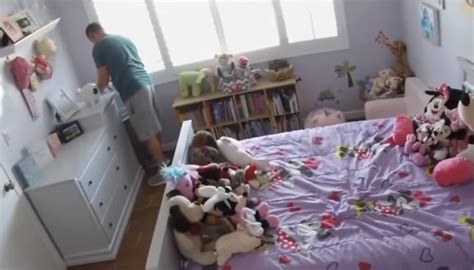 Nanny Cam Catches Deputy Us Marshal Sniffing Young Girls Underwear