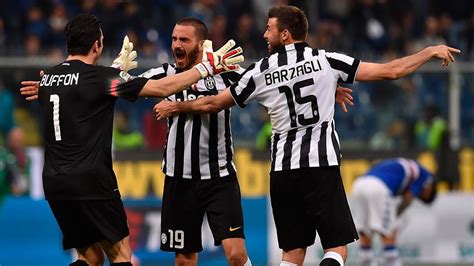 Ещё четыре клуба вступили в гонку за хавбека мёнхенгладбахской «боруссии». «Ювентус» вырвал победу в туринском дерби