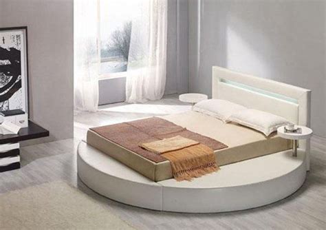 Bei unseren komplettbetten müssen sie sich darüber keine gedanken machen, denn das bett wird als komplettes set geliefert. Modische Runde Plattform Betten | Runde betten, Zen ...