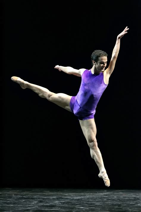 Fotos Gratis Hombre Artístico Ballet Bailarín Arte De Performance