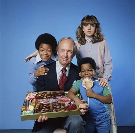 Diffrent Strokes Star Todd Bridges Says Being A Tv Teen Idol Didnt Protect Him From Extreme