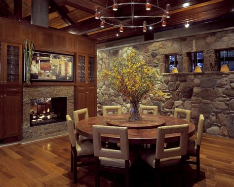 Rectangular tables are ideal for busy dining areas and also great for bench seating which can be tucked under the table. Mountain Cabin