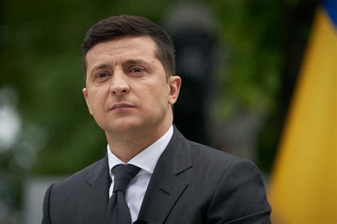 Конституционный суд Украины отказался выполнять указ Зеленского Мир