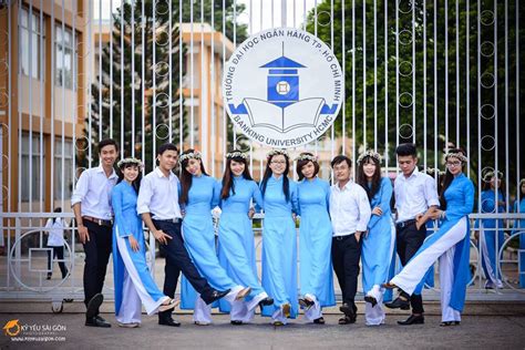 Điều mà nhiều học sinh phụ huynh quan tâm đó là học phí đại học hutech bao nhiêu? Học phí HUTECH mới nhất năm 2021