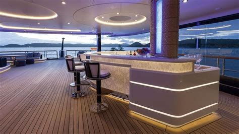 6 Of The Best Superyacht Bars Yacht