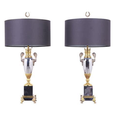 Pair Of Hollywood Regency Chinoiserie Style Brass Table Lamps At 1stdibs