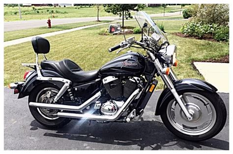 A honda rebel 250 motocicleta faz uma boa moto para o novato, de acordo com melhor novato motocicletas, por causa de seu peso leve e facilidade de manuseio. 2000 Honda Rebel 250 Motorcycles for sale