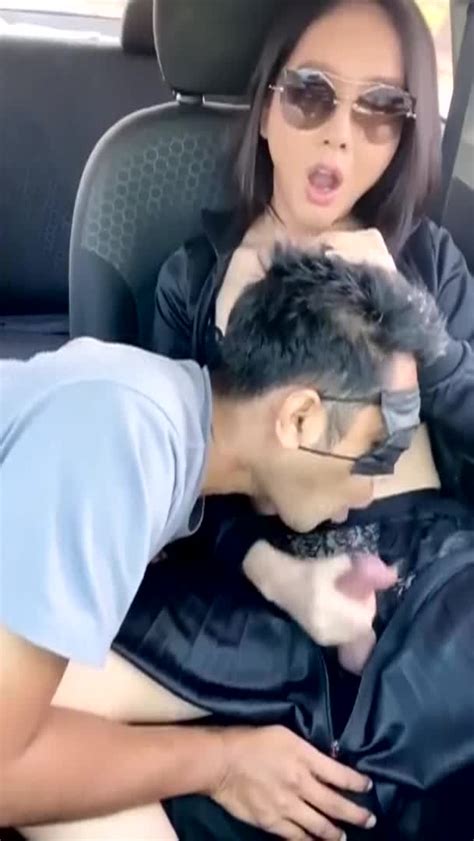 Hot Ladybabe Cum In Guys Mouth In Car AShemaletube Com