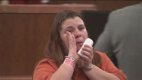 Teen Mom Accused Of Trying To Kill Her Infant Son Abc7 Chicago