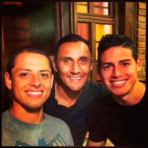 The costa rican goalkeeper keylor navas made quite a good impression at the world cup in brazil keylor's pretty wife andrea with whom he has been married to since 2009; Javier Hernández presume a sus nuevos amigos, Keylor Navas ...