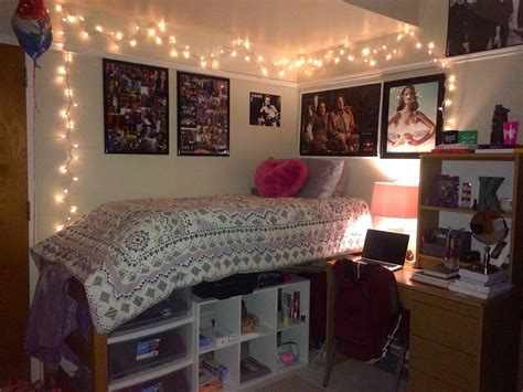 Florida State University Broward Hall Cool Dorm Rooms Fsu Dorm Dorm Inspiration