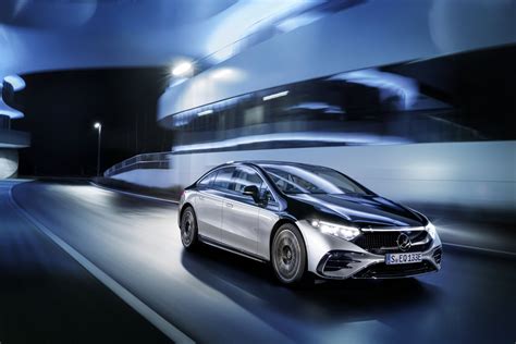 Mercedes Benz Eqs Stuttgart Unveils Its Electric Flagship — The Watt Car