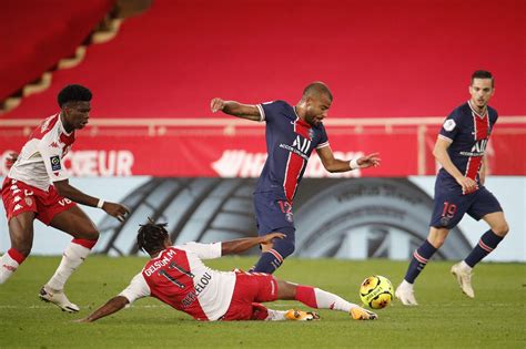 Compétition l'effectif complet du psg pour la saison. 2021_Monaco_PSG_RafinhaSarabiaPSG - Histoire du #PSG