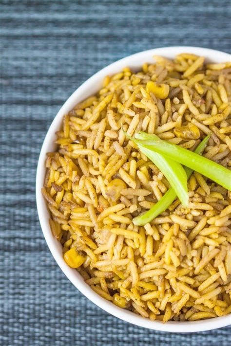So, the next time you are looking to make easy dinner recipes, try this basmati rice technique. Fluffy Coconut Basmati Rice