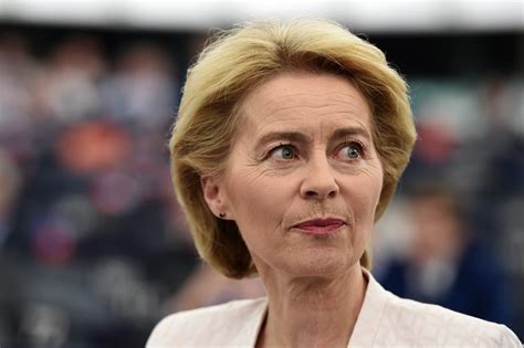 POLITIQUE UE Commission européenne Ursula von der Leyen élue de justesse