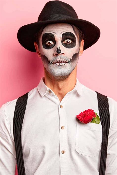 Top Non Boring Halloween Costume Ideas For Men To Thrill Yor Night Fantasia De Halloween