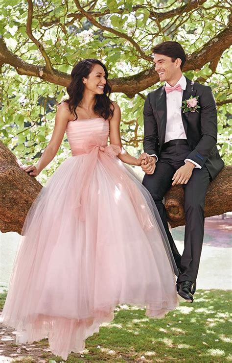 35 Romantic Grey And Pink Wedding Ideas Weddingomania