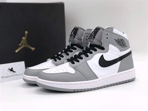 Giày Nike Air Jordan 1 Mid Light Smoke Grey Khogiaythethaovn™