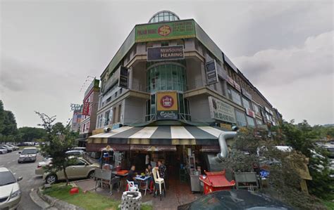 Residence in petaling jaya, malaysia. 4 Storey Corner With ROI 4.1% at The Strand, Kota ...