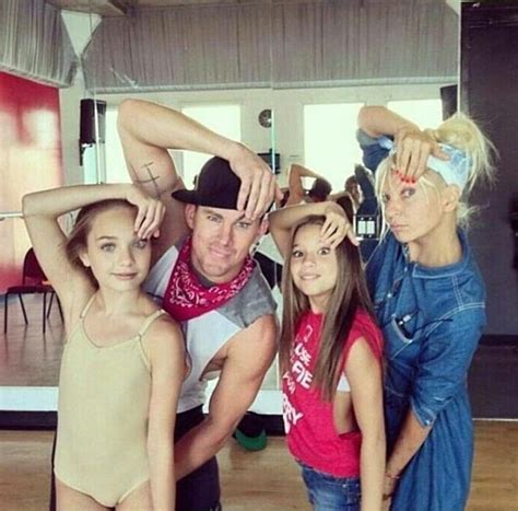 Pin By Valery Furler On Sia Sia And Maddie Dance Moms Girls Maddie