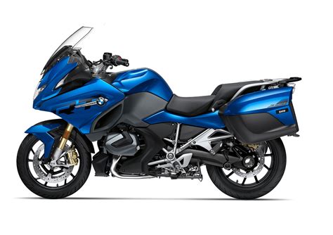 In 1921, it began building motorcycle engines for other manufacturers. 2021 BMW R1250RT Guide • Total Motorcycle