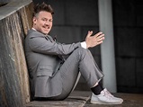 Eddie Perfect returns to Australia to star in 9 to 5 The Musical ...