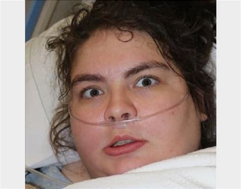Police Seek To Id Unidentified Woman Who Walked Into Hospital Chicago