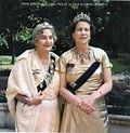 La princesa Eugenia de Grecia y su madre, la princesa Marie Bonaparte ...