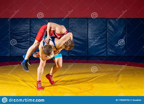 Wrestlers Doing Grapple Stock Photo Image Of Sport 178509752
