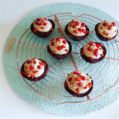 Red Velvet Cupcakes Met Frosting De Keuken Van Annemieke