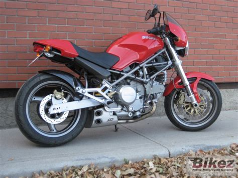 Ducati Monster 750 Picture