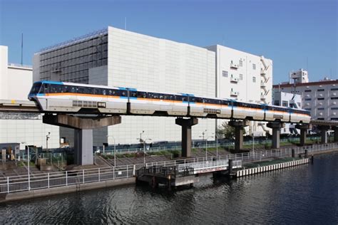 Tokyo Railway Labyrinth Tokyo Monorail Water Front Line To The Airport