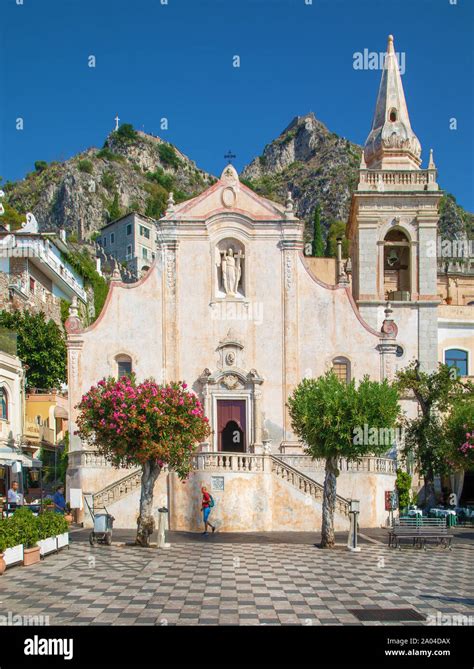 Small Church In Taormina Sicily Stock Photo Alamy