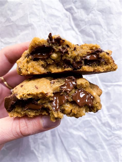 Cookies Aux P Pites De Chocolat Et Noix Fa On Levain Bakery